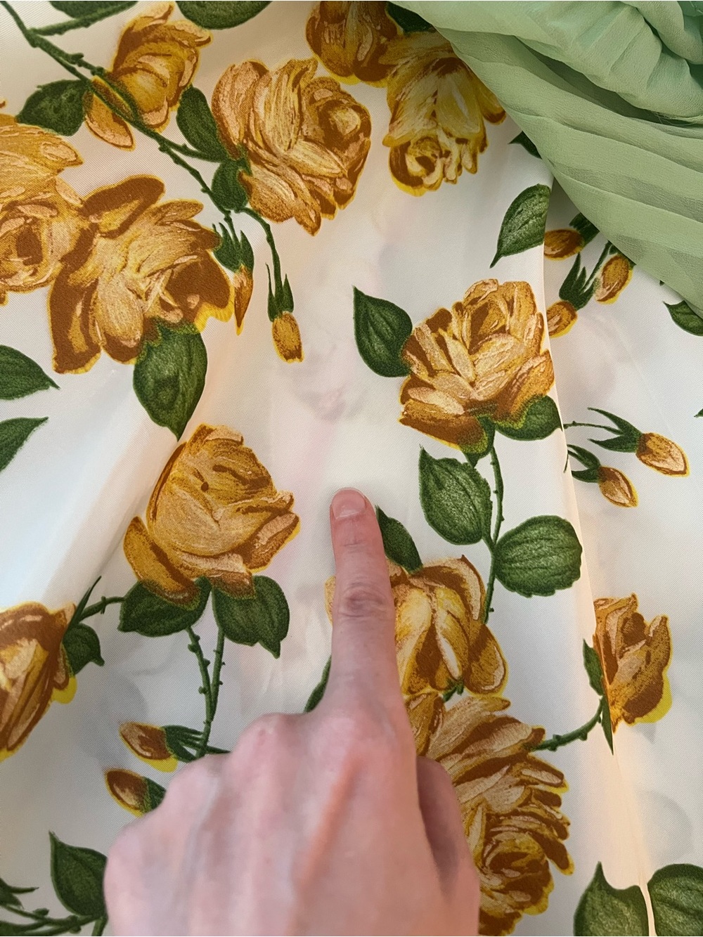 Vintage 1950s Yellow Rose Floral Cocktail Fit and Flare Dress with Green Chiffon - Picture 9 of 14